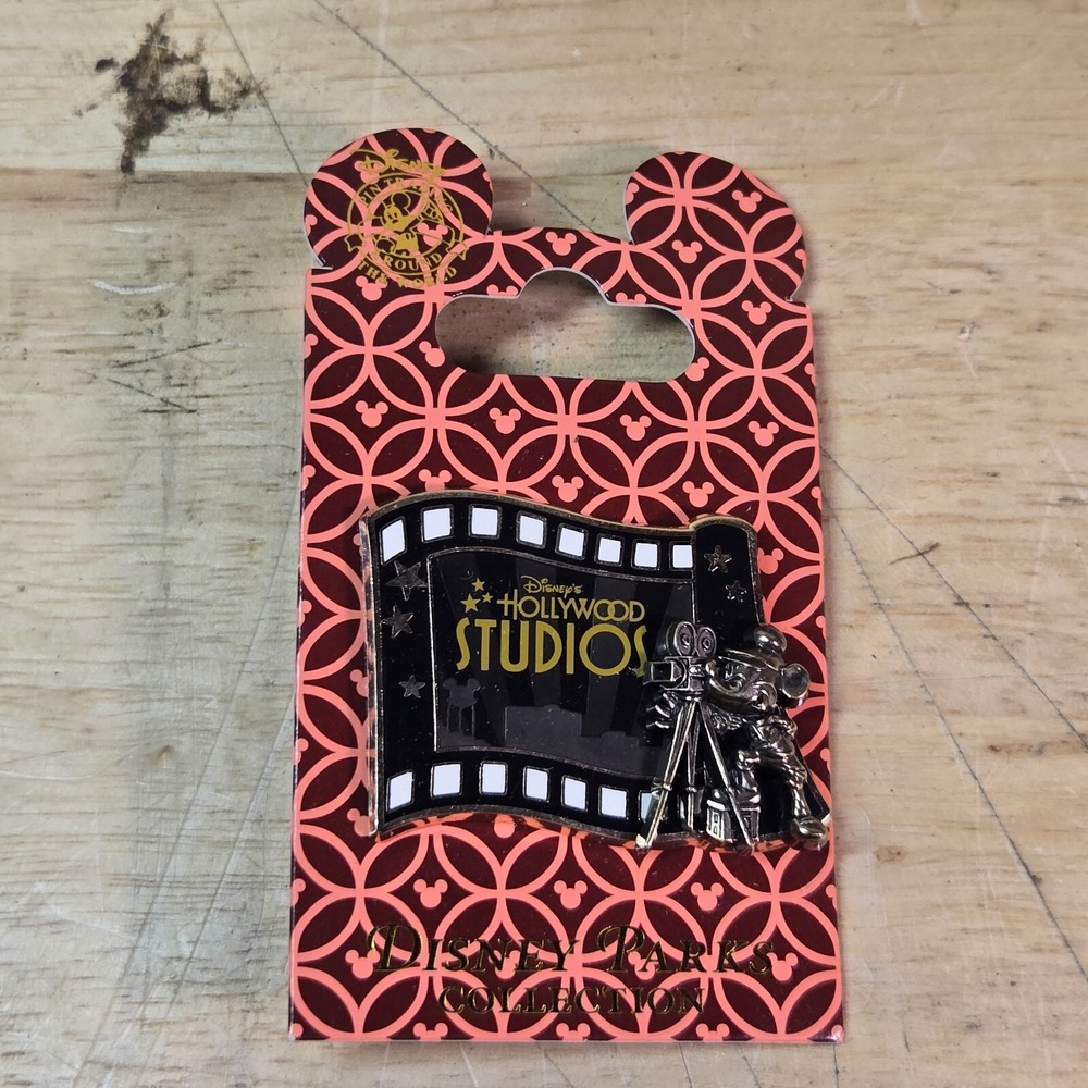 Rare Disney Hollywood Studios Film Strip Bronze Director Mickey Pin (U1:116627)